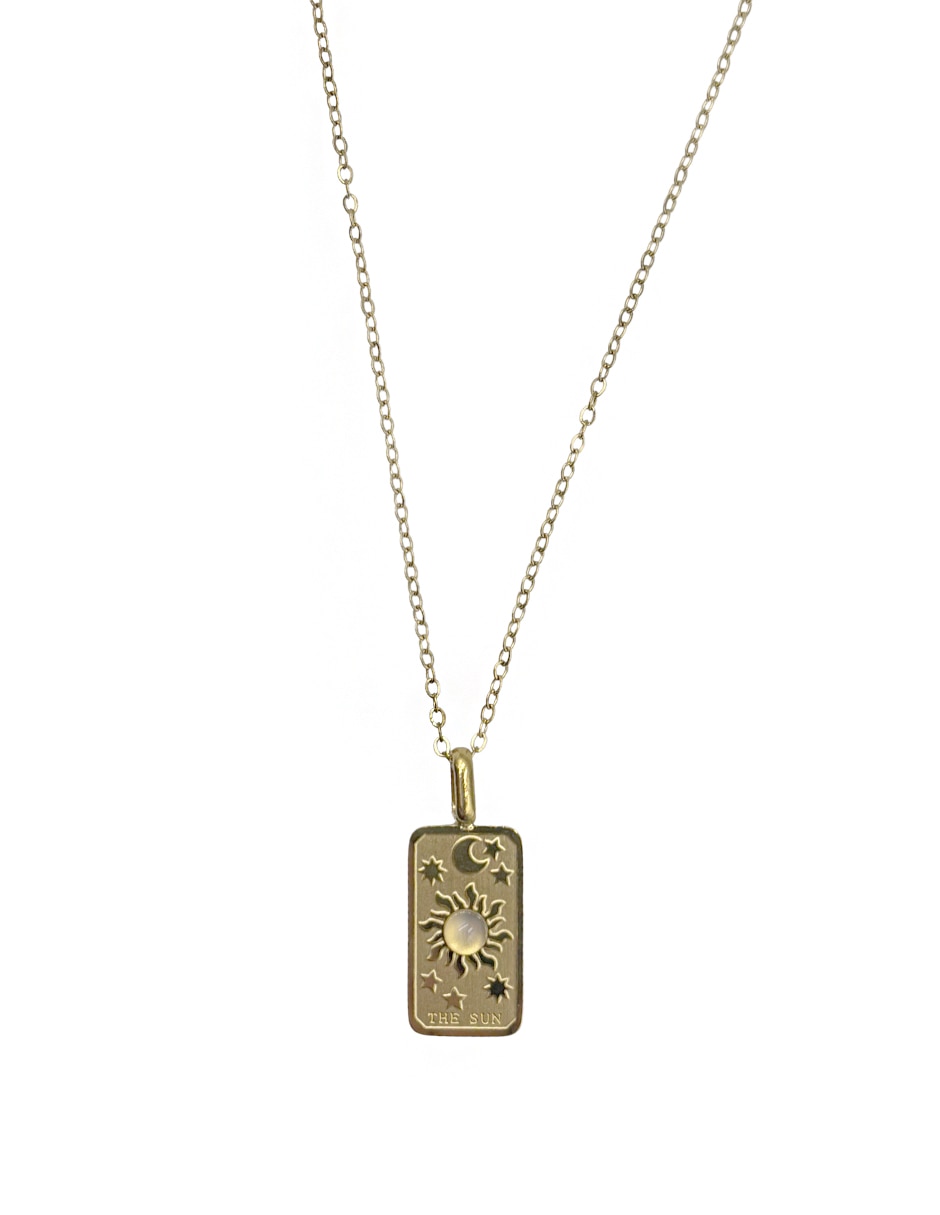 Collar con dije rectangular