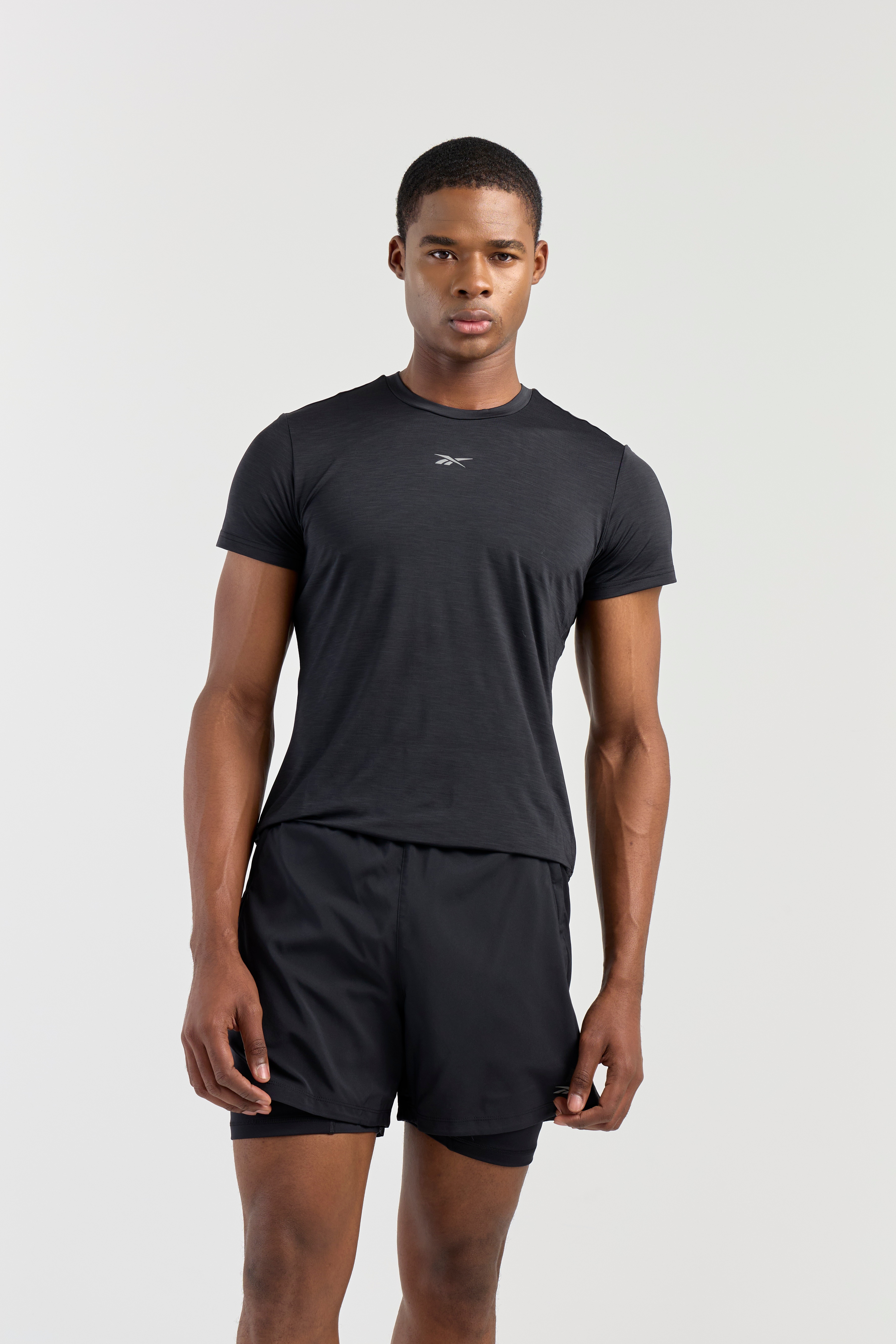 Short con bolsillos Reebok para entrenamiento hombre