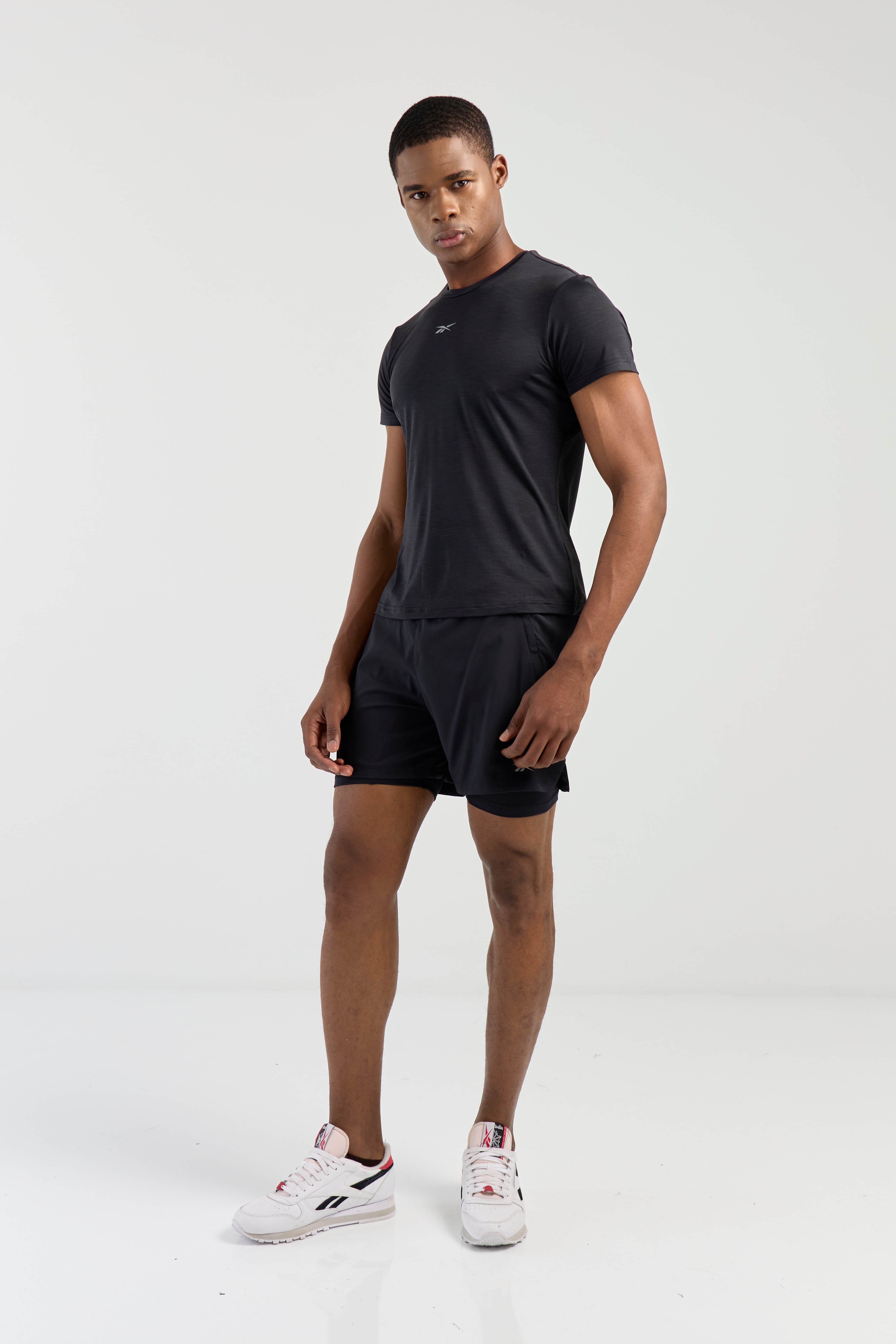 Short con bolsillos Reebok para entrenamiento hombre