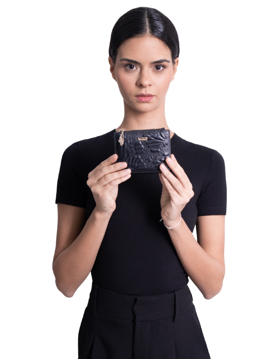 Cartera grabado mariposa para mujer 3