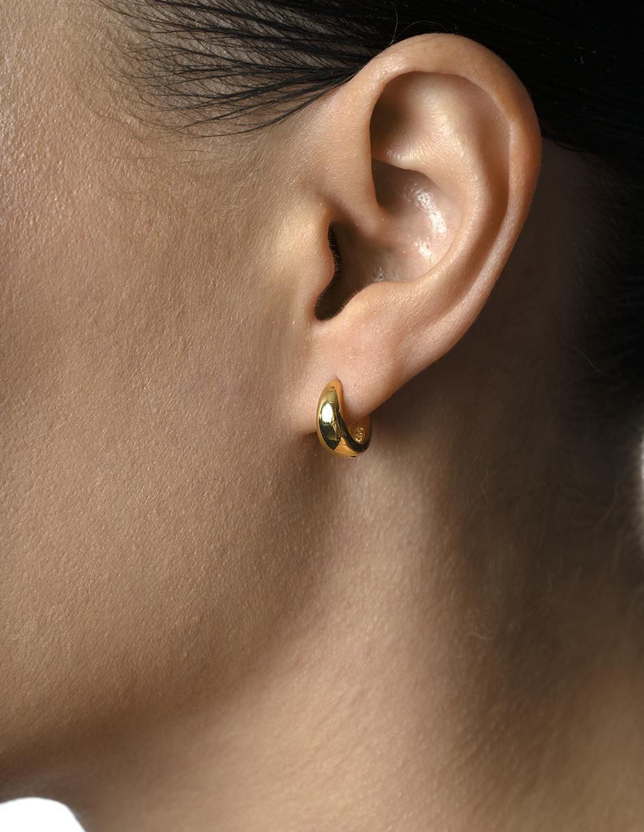 Aretes de aro Gladkova Joyería de plata P 925 con acabado chapa de oro