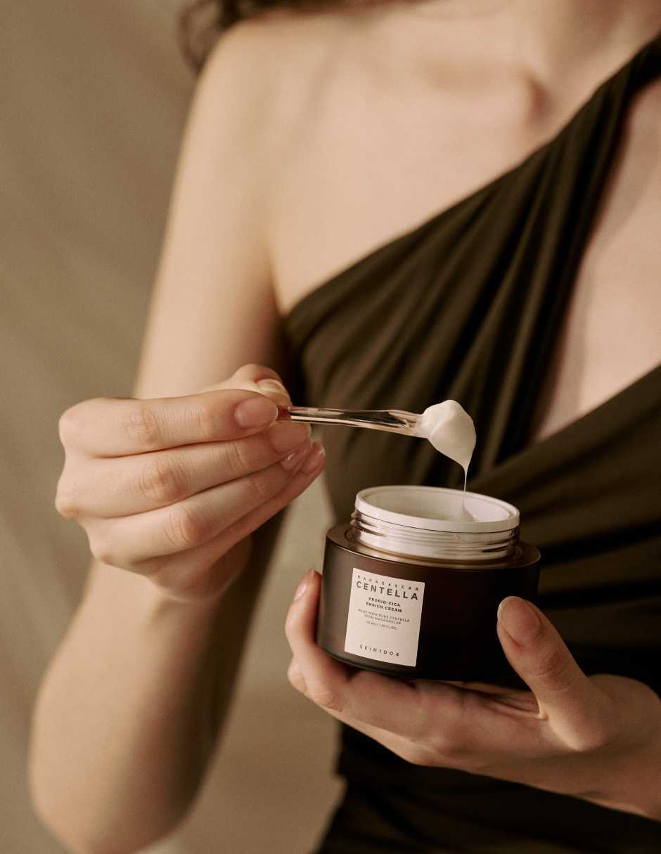 Crema facial recomendada para hidratar de día y noche Madagascar Centella Probio-Cica enrich Skin 1004 Probio-Cica todo tipo piel